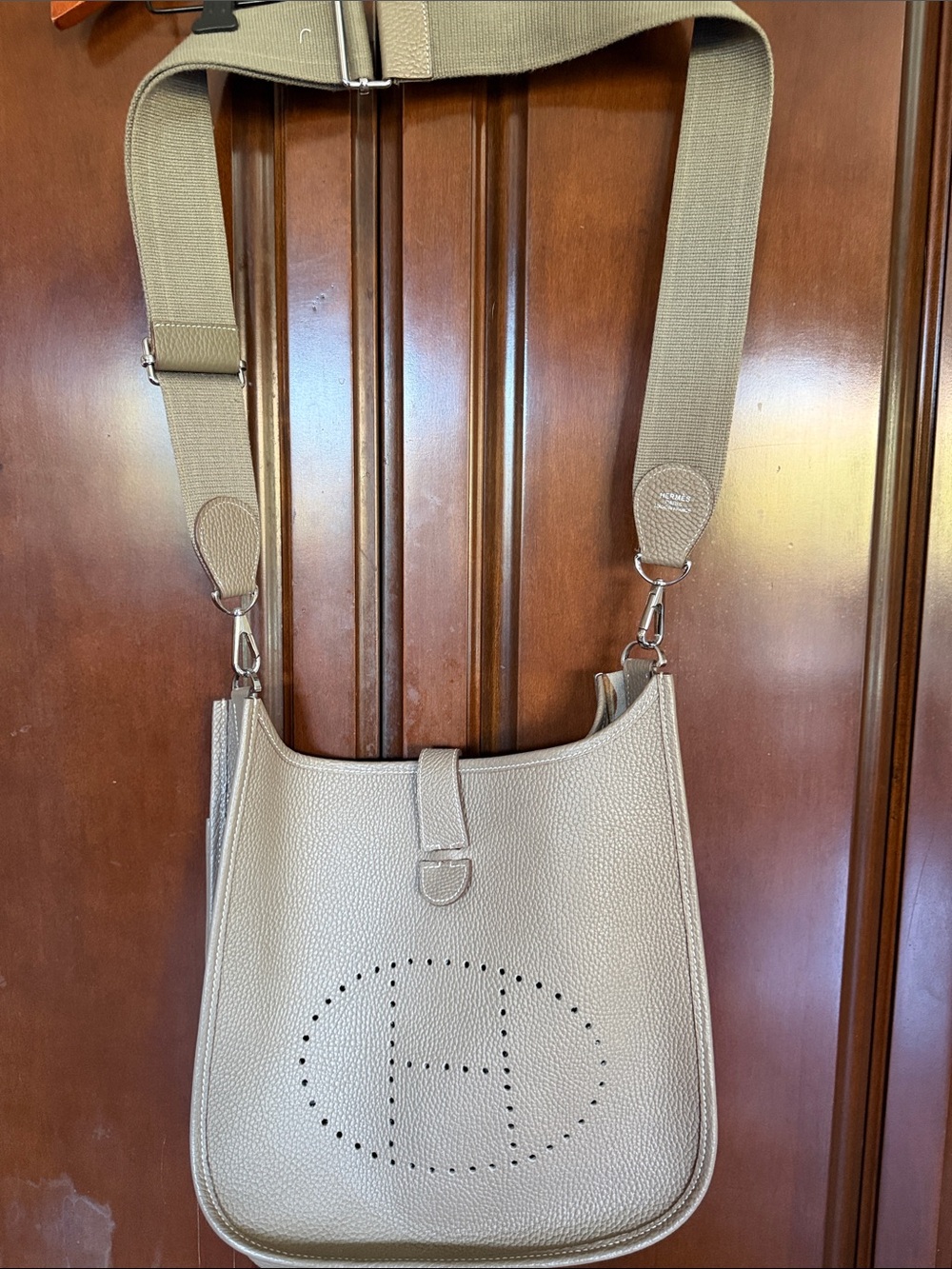 Taupe Leather Crossbody/shoulder Bag with Wide Strap